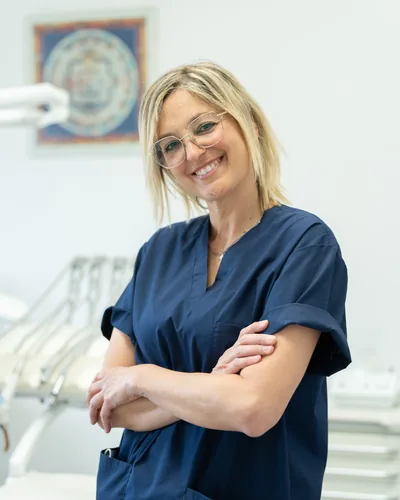 Alessia Biagini, Assistente alla poltrona