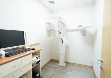 L'apparecchio per la radiologia tridimensionale, presente in studio