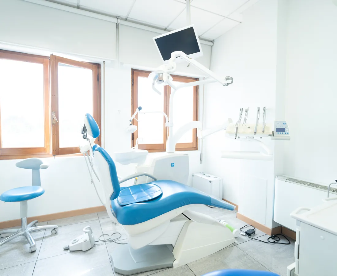 Sala operativa dello studio dentistico Palandri e Spinicci a Pistoia